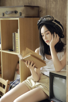 雷电将军白莉